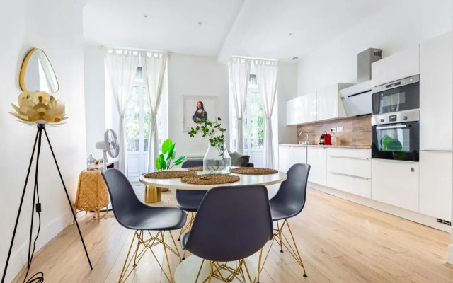 Grand Appartement au coeur du centre Historique