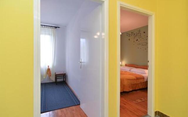 Apartment Violeta 745