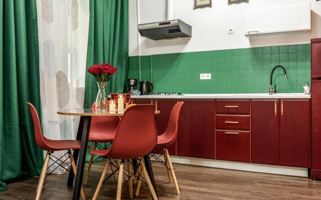 Апартаменты на набережной реки Фонтанки 28