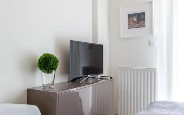The Modern Suite