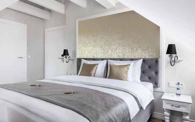 Merci Boutique Hotel