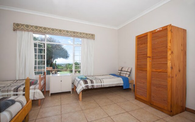 Woodlands Cottages & Camping