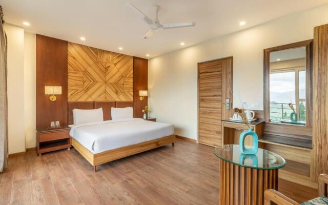 Country Inn Premier Pacific Mall Road Mussoorie