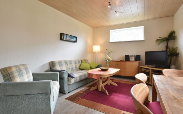 Luxurious Bungalow in Elmenhorst-Lichtenhagen with Garden