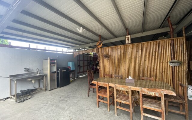 Feng Grandma Inn
