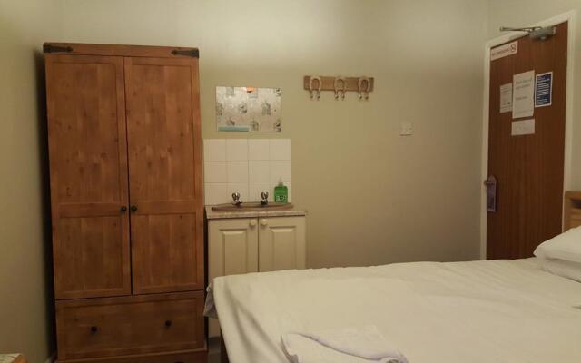 Maindee Guest House