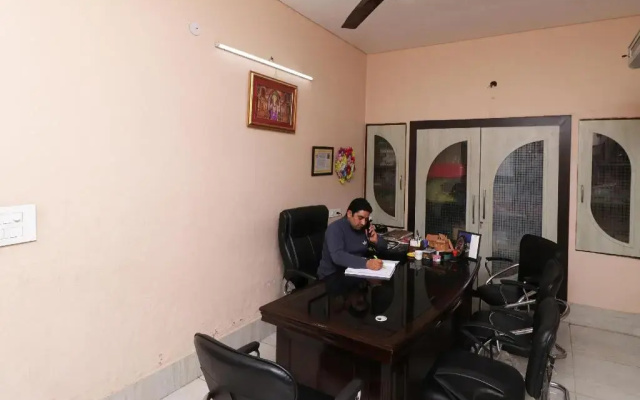 OYO 22659 Hotel Sai Sehyog