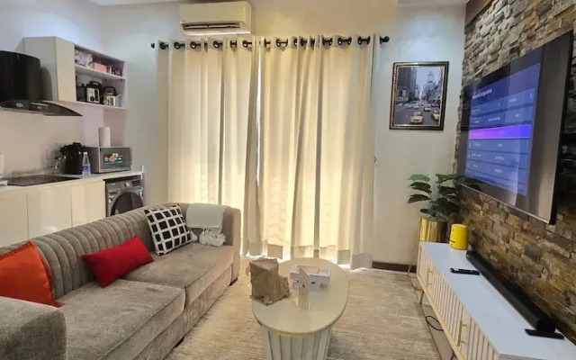 Serene Manor Captivating 1-bed Apartment in Lekki