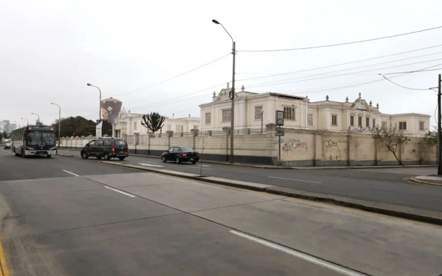 Vistas espectaculares en tranquilo apt