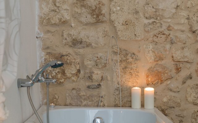 Suite Blanche con jacuzzi by Wonderful Italy
