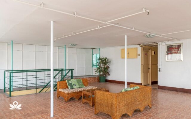 ZEN Rooms Basic 10th Ave Cubao