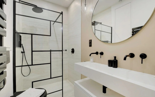 Charming Apartment - 1br/4p - AC - Marais