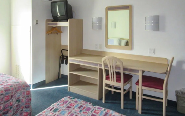 Econo Lodge Butte