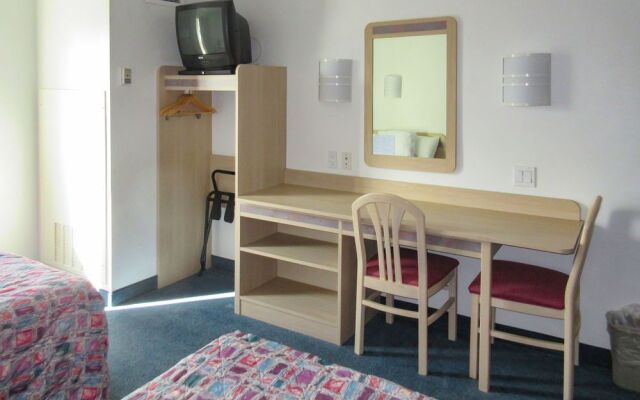 Econo Lodge Butte