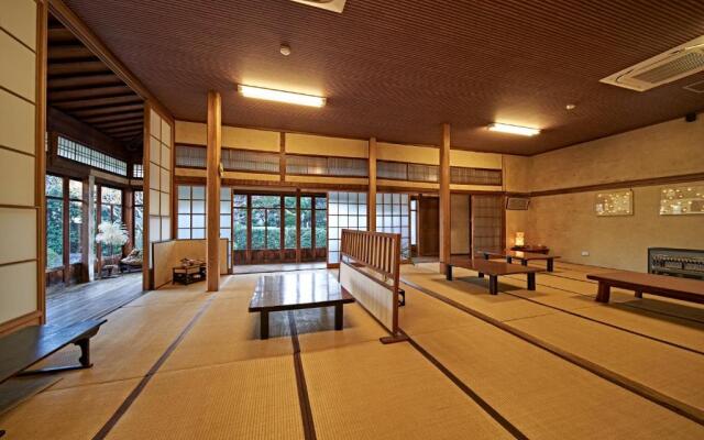 Beppu Onsen Kutsurogi no Onsen Yado Yamada Besso