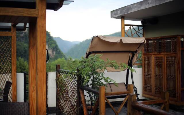 Zhangjiajie One City One Inn