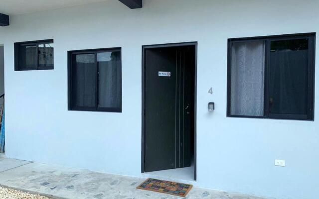 #4 Fabulous Cute Downtown Apartment Daily/Monthly