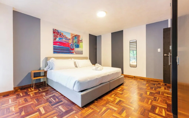 Parques Condesa Apartments by VH