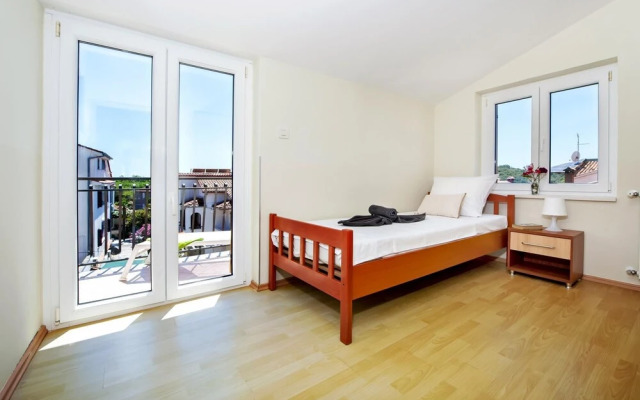 Villa Francesco - Three-bedroom Apartment
