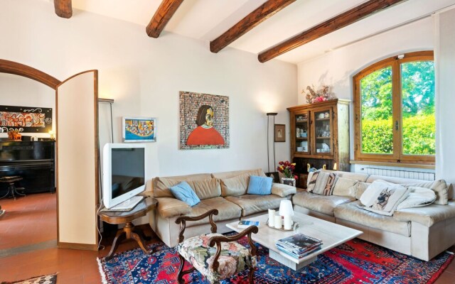 Spacious Villa in Carmignano With Private Swimming Pool