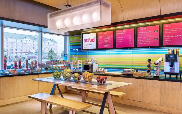 Aloft Denver Airport at Gateway Park