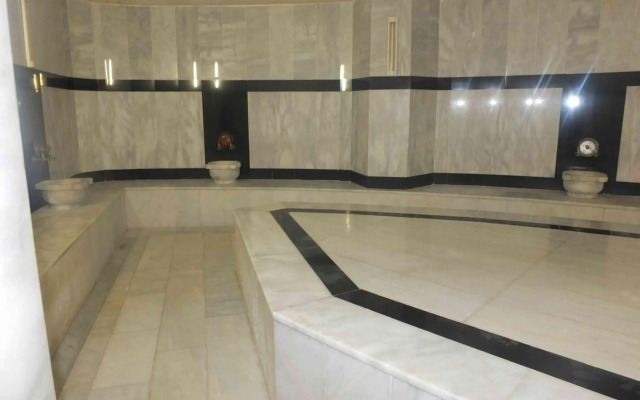Kaila City Hotel