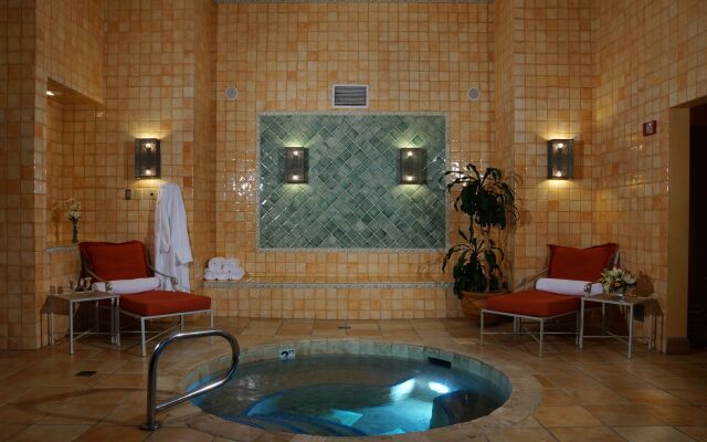Garden of the Gods Resort and Club