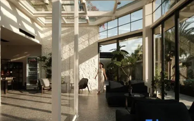 Silver Beach Yuese Hostel