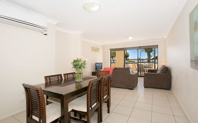 Sandcastles on the Broadwater