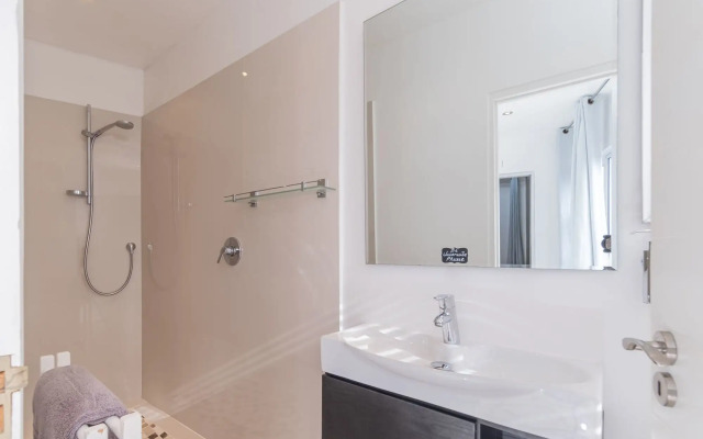 Greenways Beach House