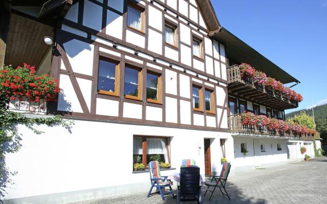 Charming Apartment With Balcony, Garden, BBQ, Parking, Heating