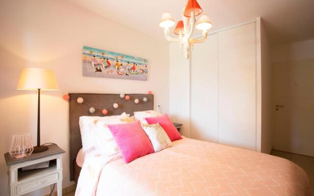 DOMAINE DES ROSES AP4222 by Riviera Holiday Homes