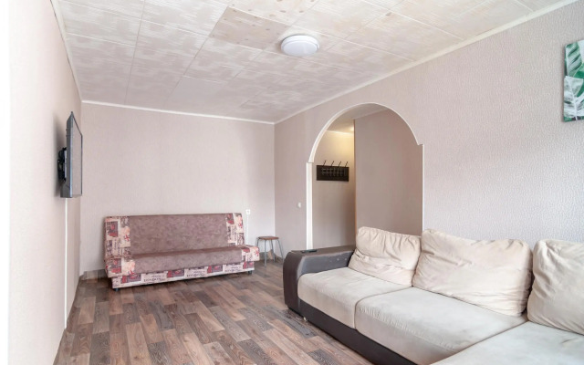 Home (Хоум) на проспекте им. Газеты Красноярский Рабочий 68А