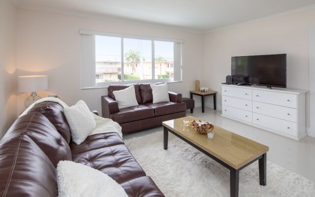 Pompano Suites by the Beach
