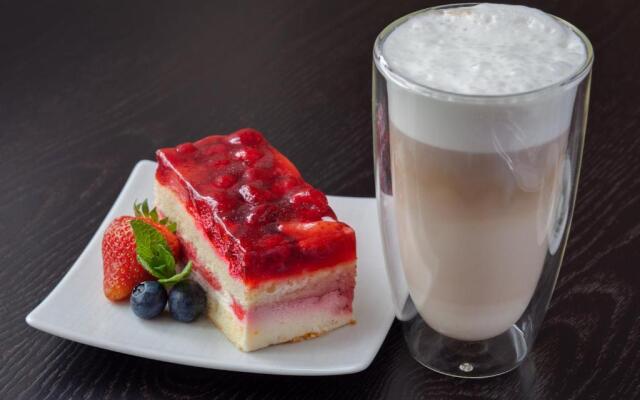 Holiday Inn Dresden - Am Zwinger by IHG