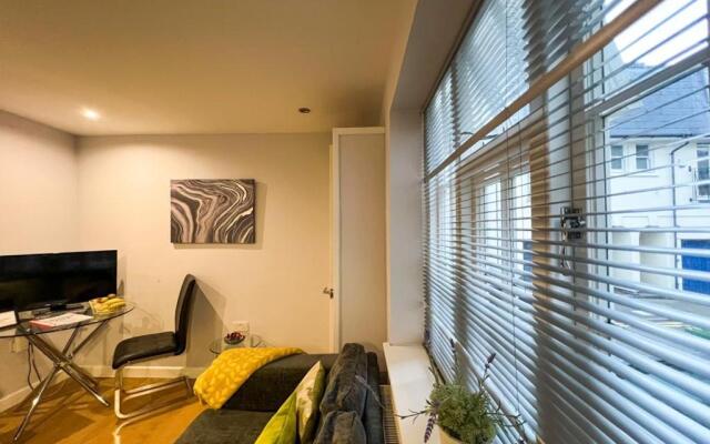 Suitely Berkeley Apartments
