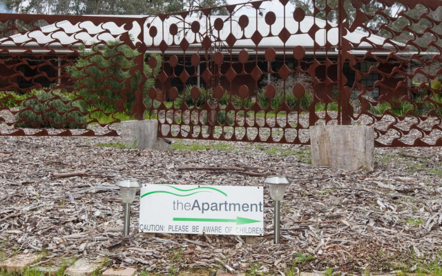 The Apartment - Moyston – Outside – Moyston