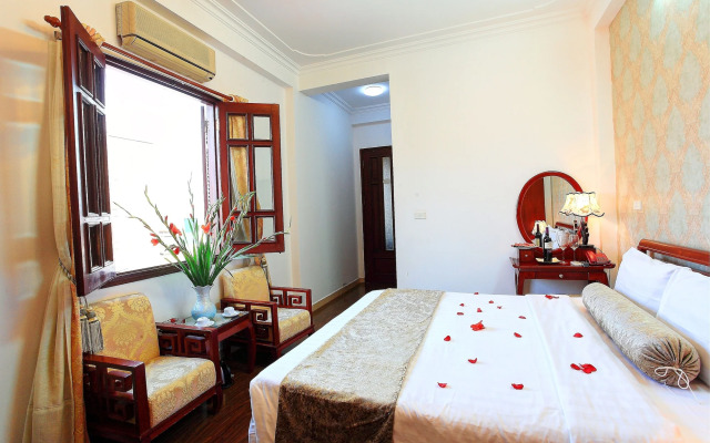 Luxury Hotel
