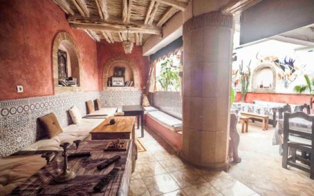 Essaouira Youth Hostel & Social Travel