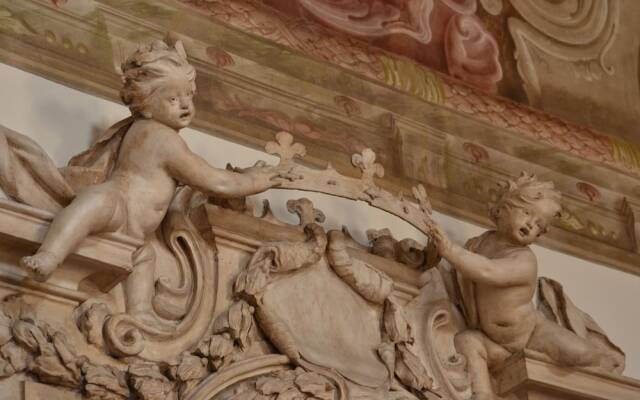 Palazzo Arrivabene B&B