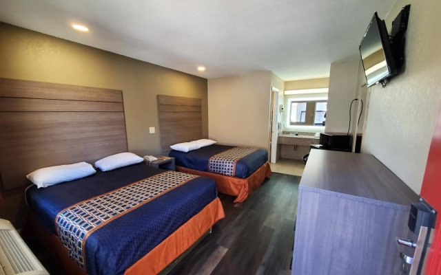 River Inn Motel