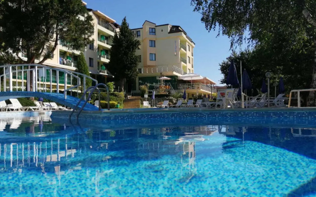 Hotel Silver - All Inclusive & Free Parking