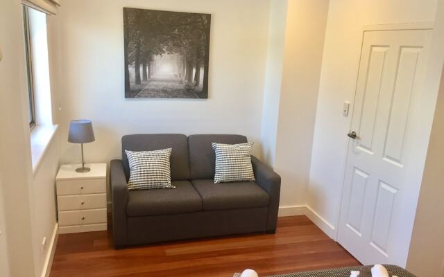 Luxury Townhouse in chic North Adelaide