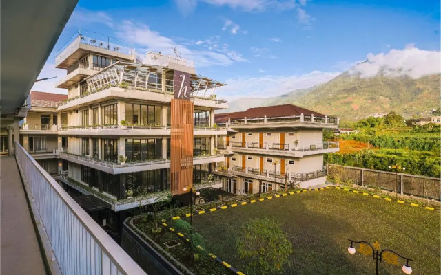 Horison Resort Dieng