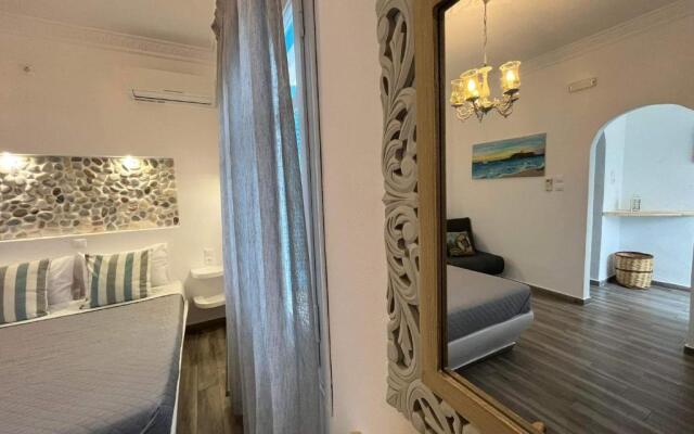 Perivoli 3-Chora(5min away from the center by car)