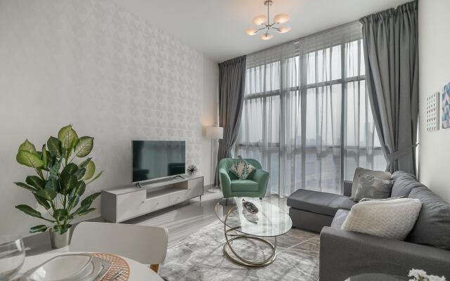 Glamorous Flat With Swimming Pool In Oudah Tower