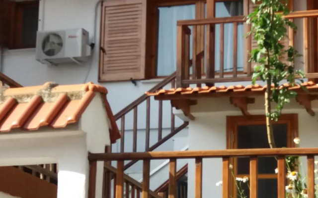 Traditional House Paschalis