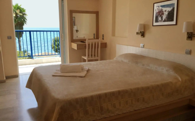 Hotel Golden Sun