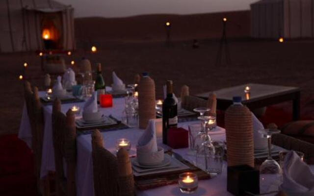 Sahara Luxury Camp