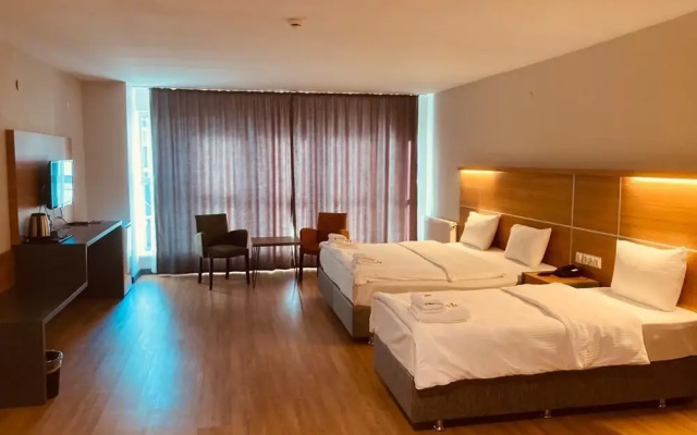 Kacar Business Hotel